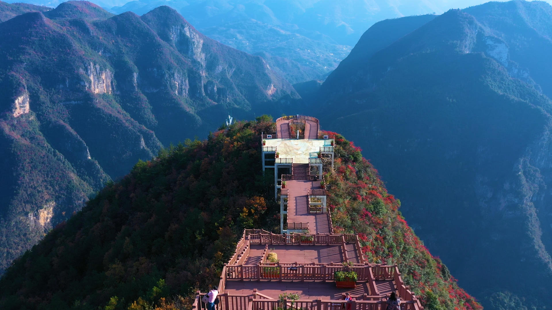 5A景区巫山神女峰视频的预览图
