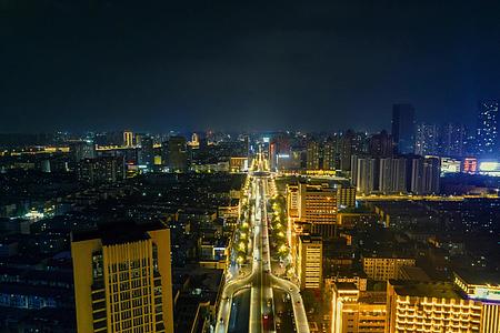 延迟移动江西南昌八一大道夜景交通航拍视频的预览图