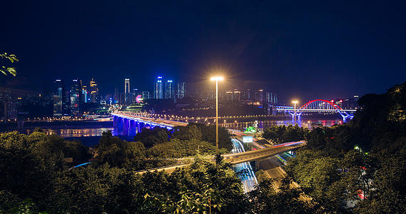 重庆南岸区南区路长江大桥延迟拍摄视频的预览图