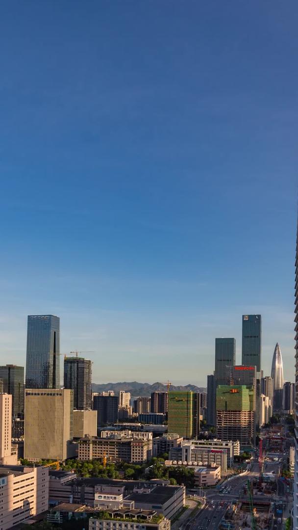 深圳高清科技园城市高层建筑子弹头黄昏延迟视频的预览图