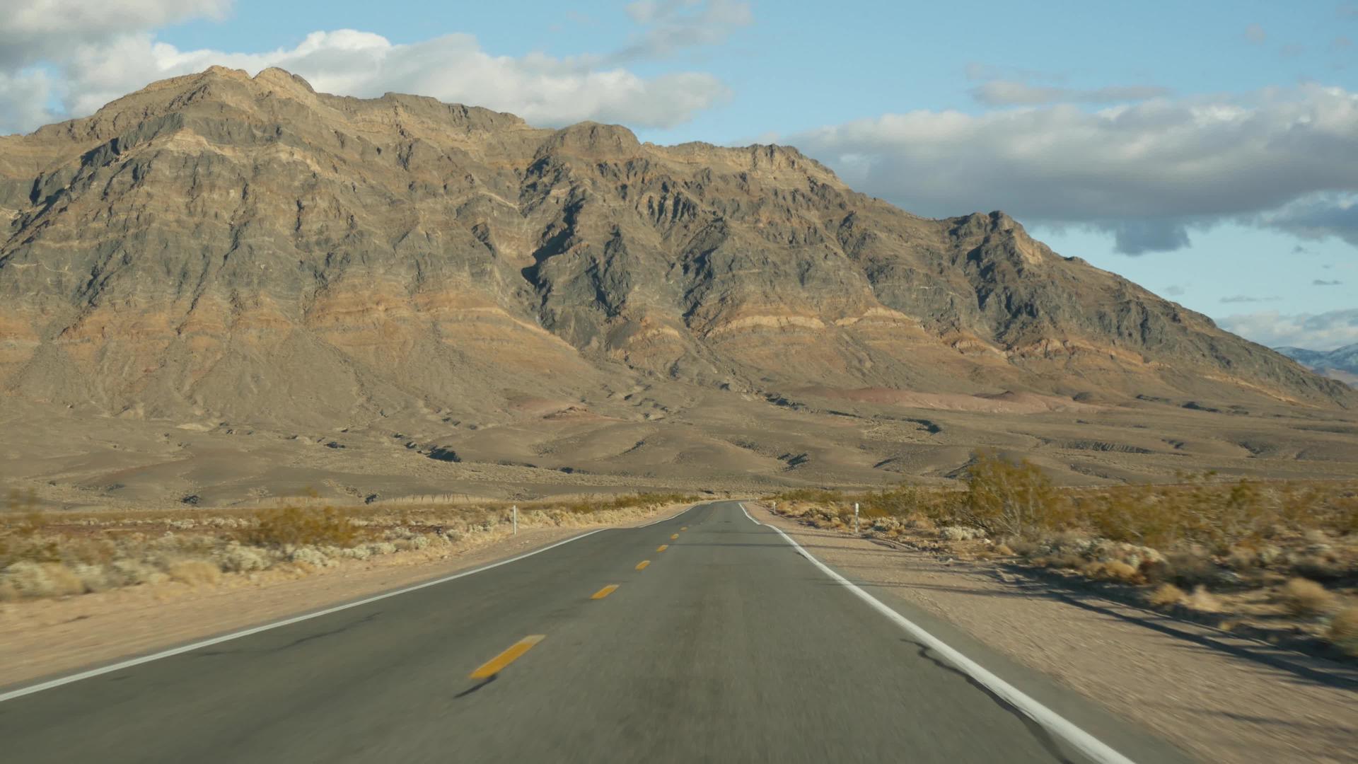 从死亡谷到美国内华达州拉斯维加斯视频的预览图