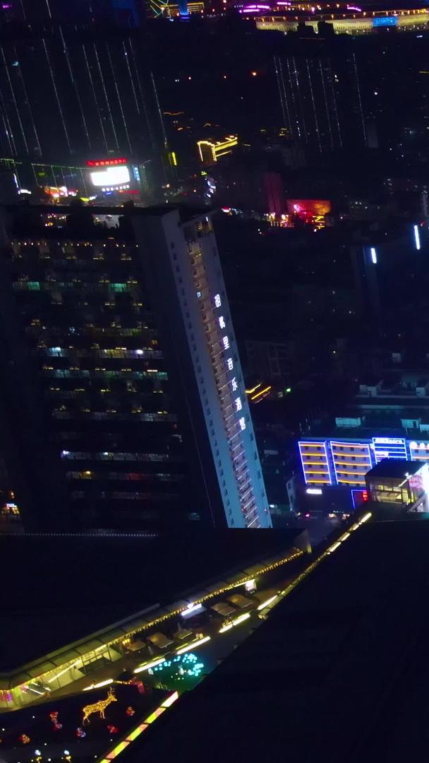 航拍城市湖南长沙黄兴路步行街夜景人流车流视频的预览图
