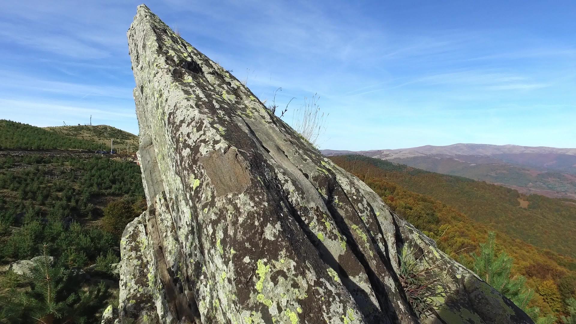 地形自然岩层视频的预览图