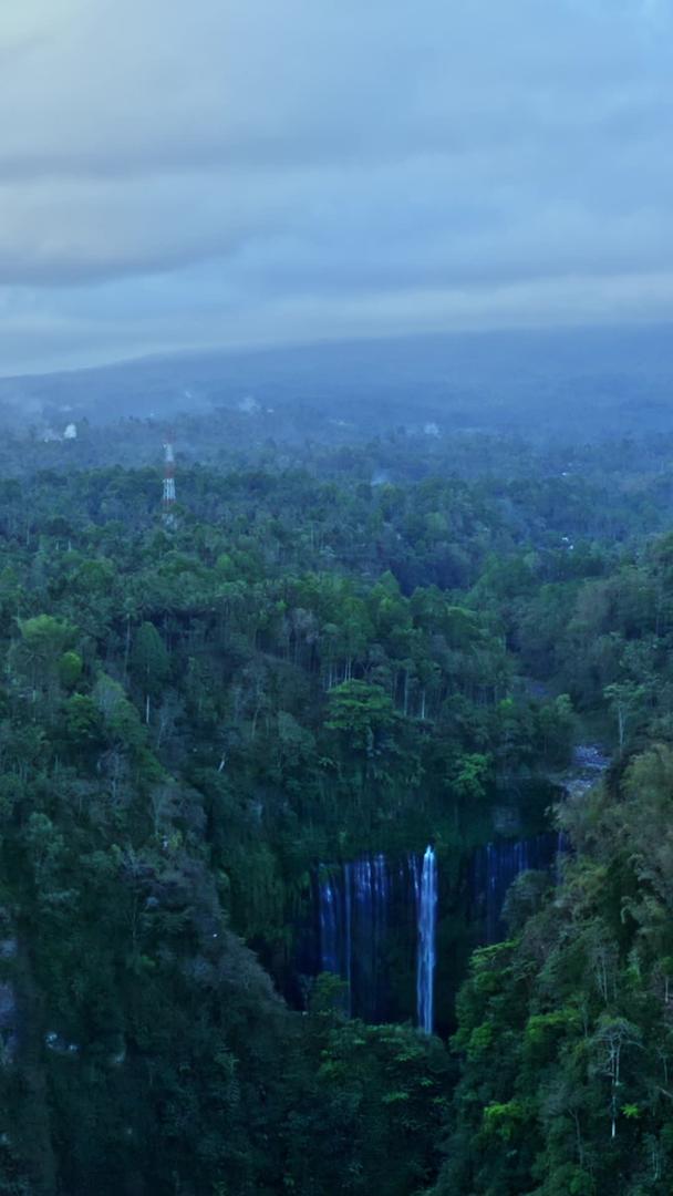 爪哇岛天际航拍视频的预览图