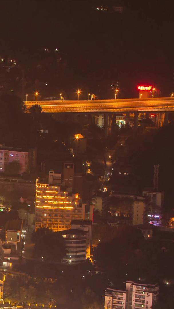 重庆南岸区东水门长江大桥南滨路夜景视频的预览图