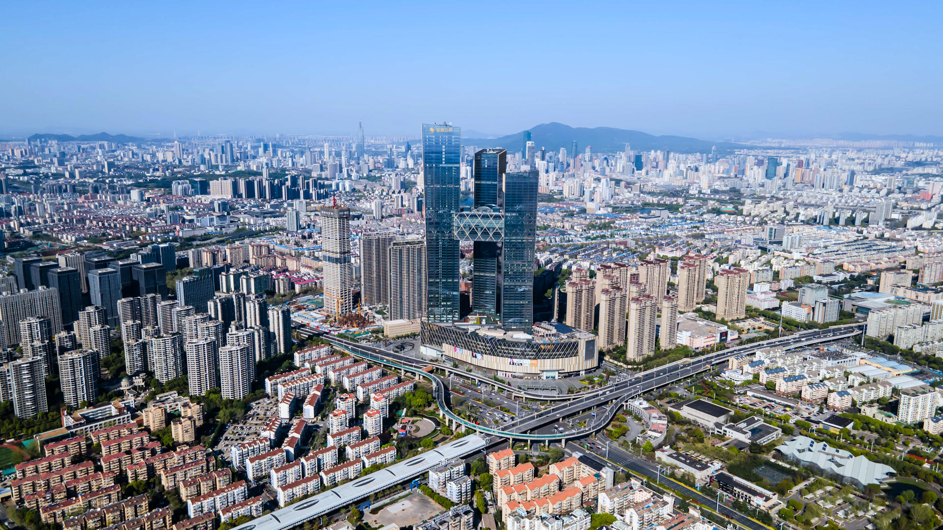 4K航拍南京河西新城金鹰世界延时摄影视频的预览图