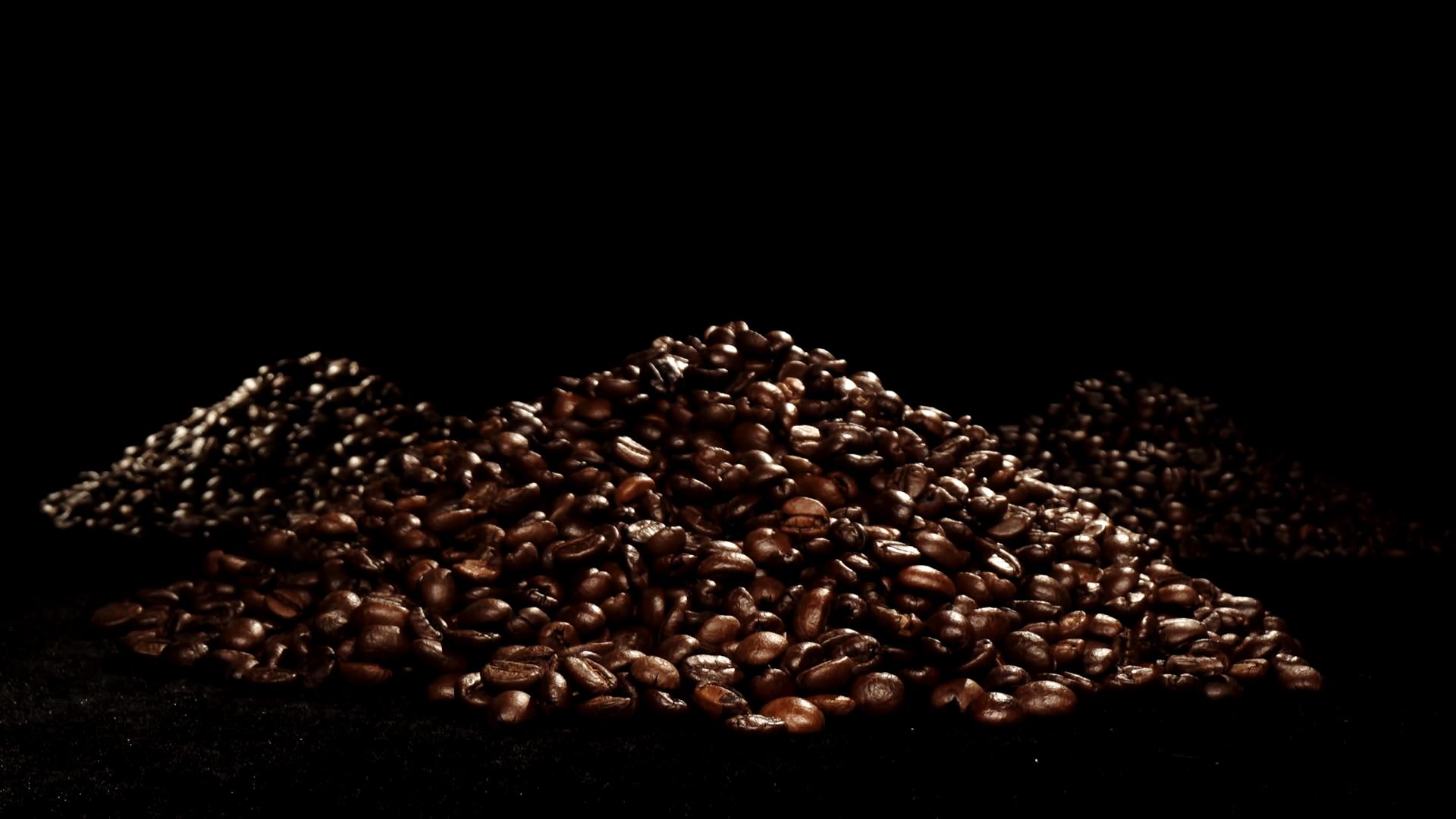 咖啡豆堆砌成山视频的预览图