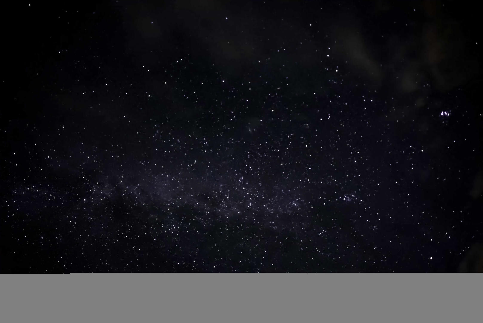 夜晚星空银河延时视频的预览图