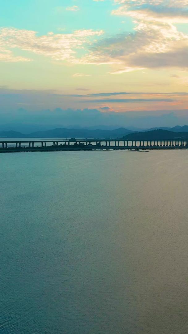 浙江漩门湾国家湿地公园航拍日落视频的预览图
