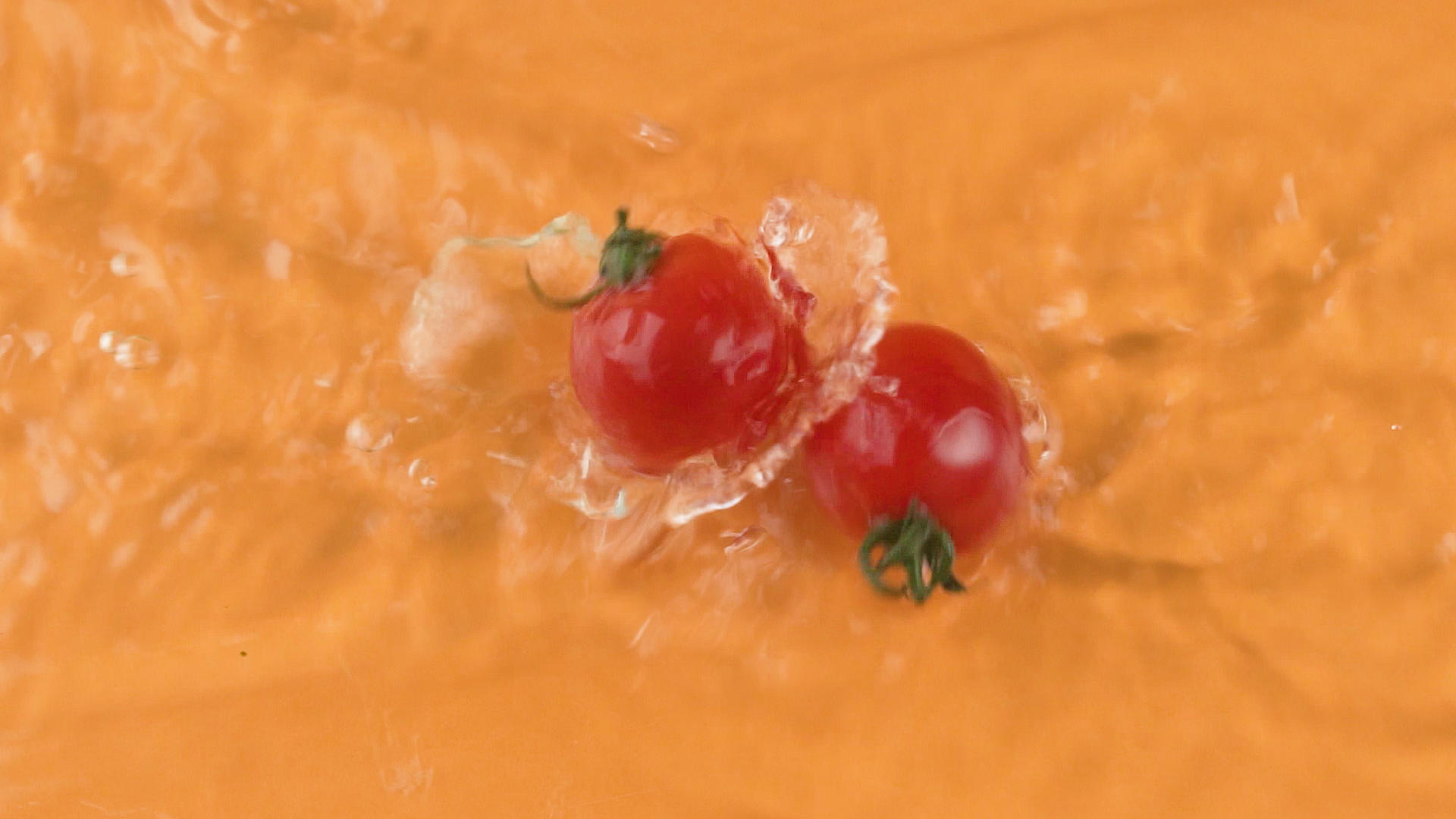 小番茄碰撞视频的预览图
