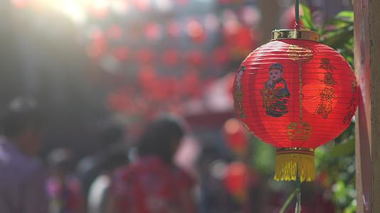 唐人街春节灯笼视频的预览图