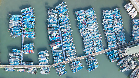 航拍延时摄影广东惠州海景渔船4k地标素材mp44000*2250PX视频素材