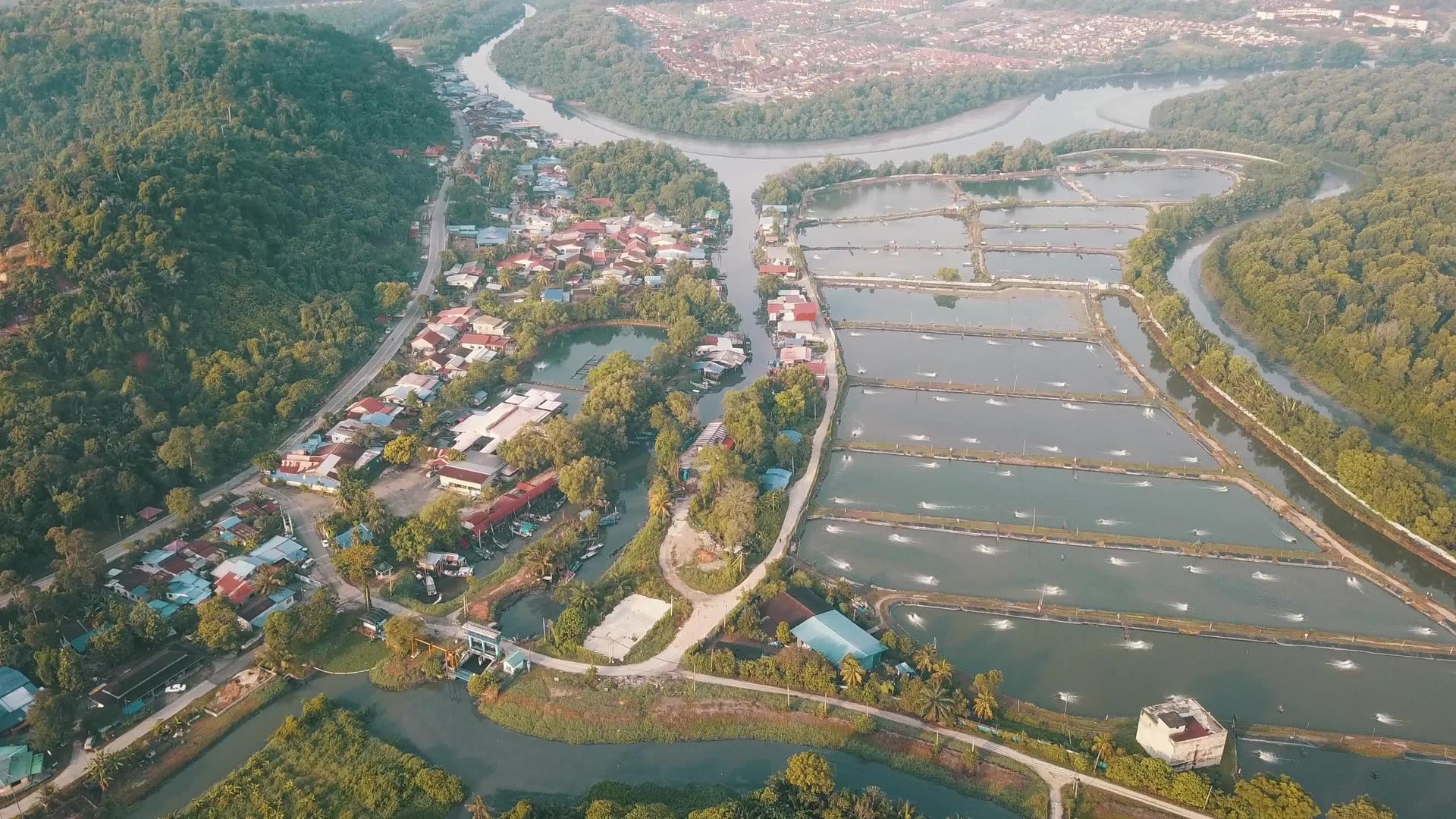 BukitTambun村的顶部视图视频的预览图