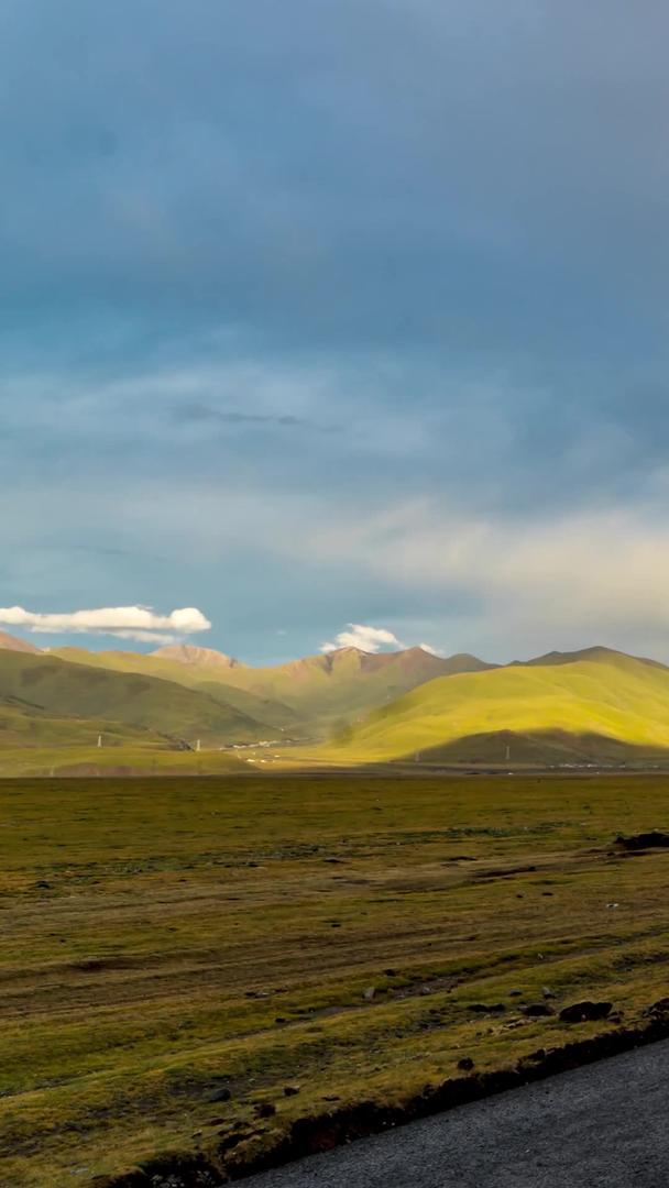 西藏高原雨后彩虹延时视频的预览图