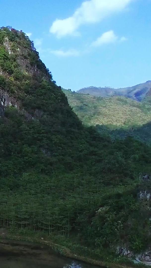 广东省清远英西峰林景区航拍视频的预览图
