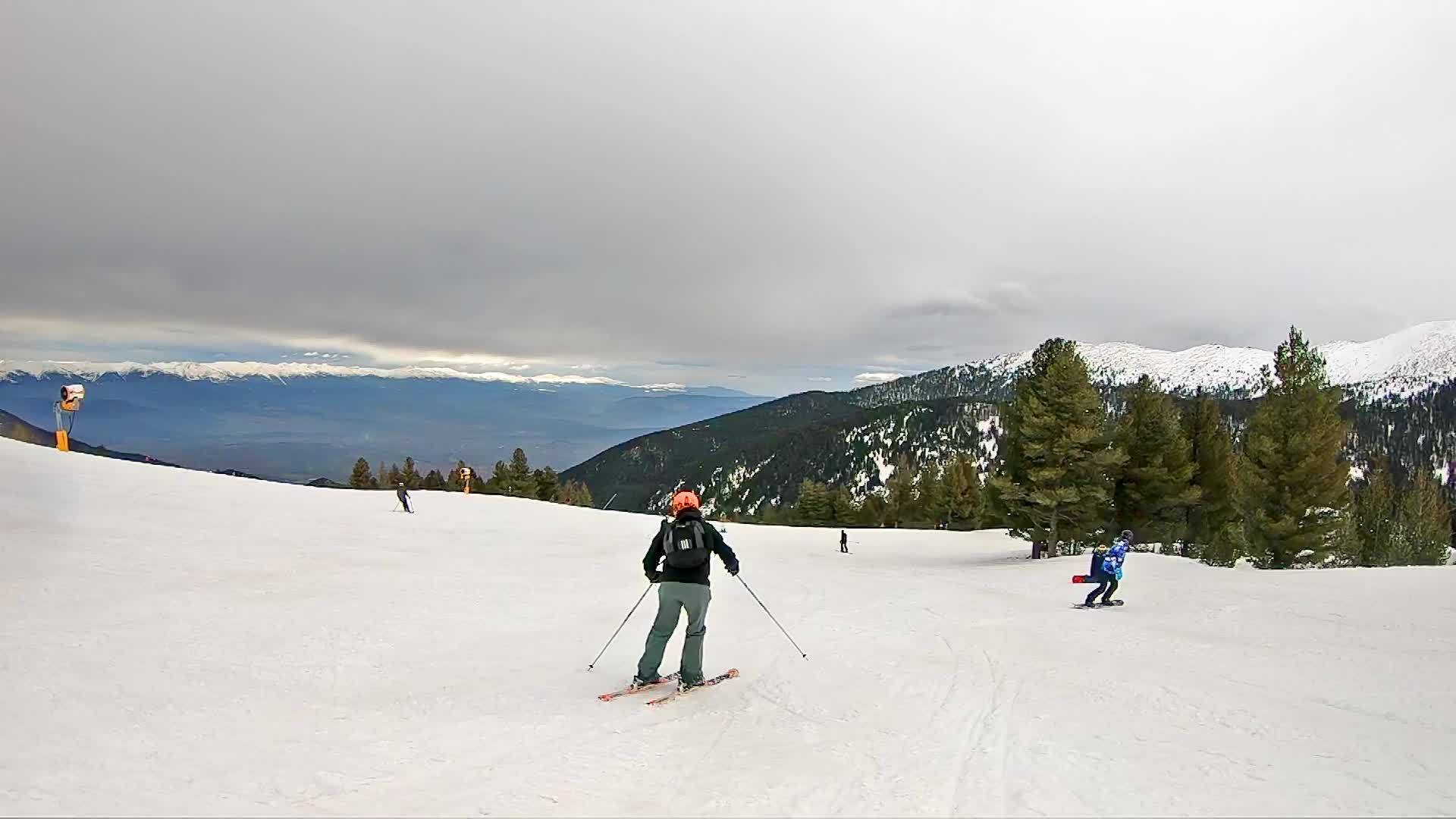 滑雪视频的预览图