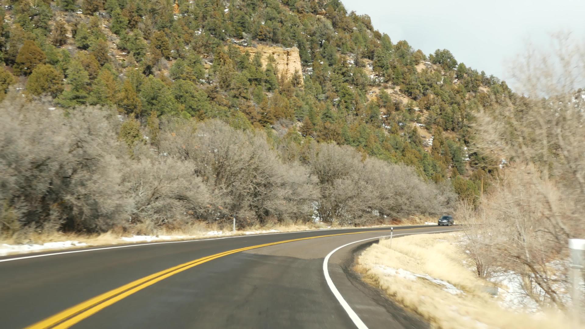 从锡安到布莱斯峡谷的美国公路旅行视频的预览图