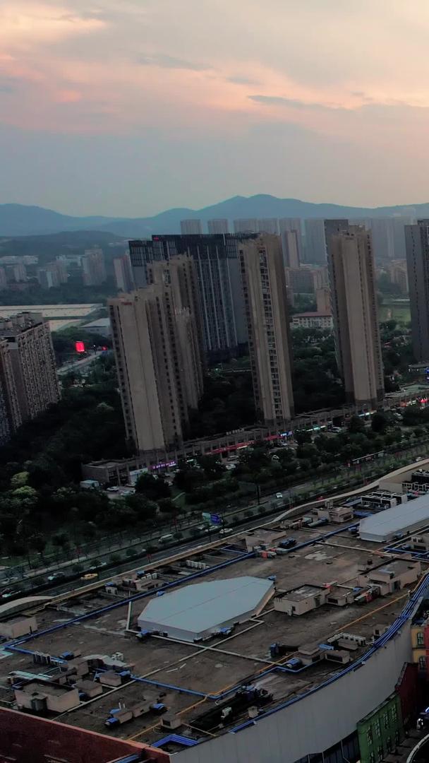南京江北新区航拍地标弘阳广场视频的预览图