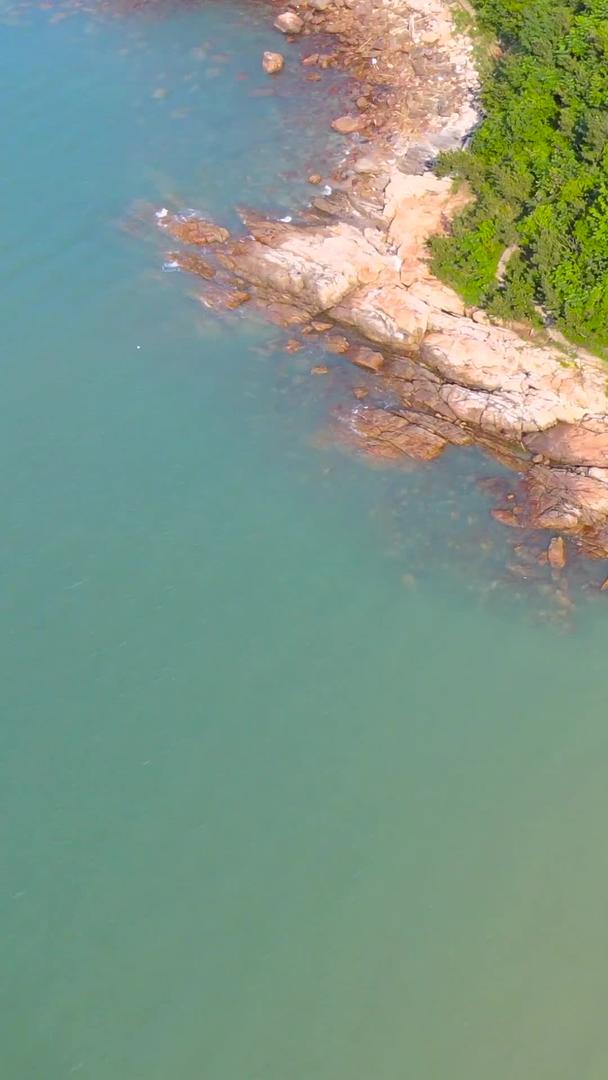 连云港连岛景区礁石海岸航拍视频的预览图