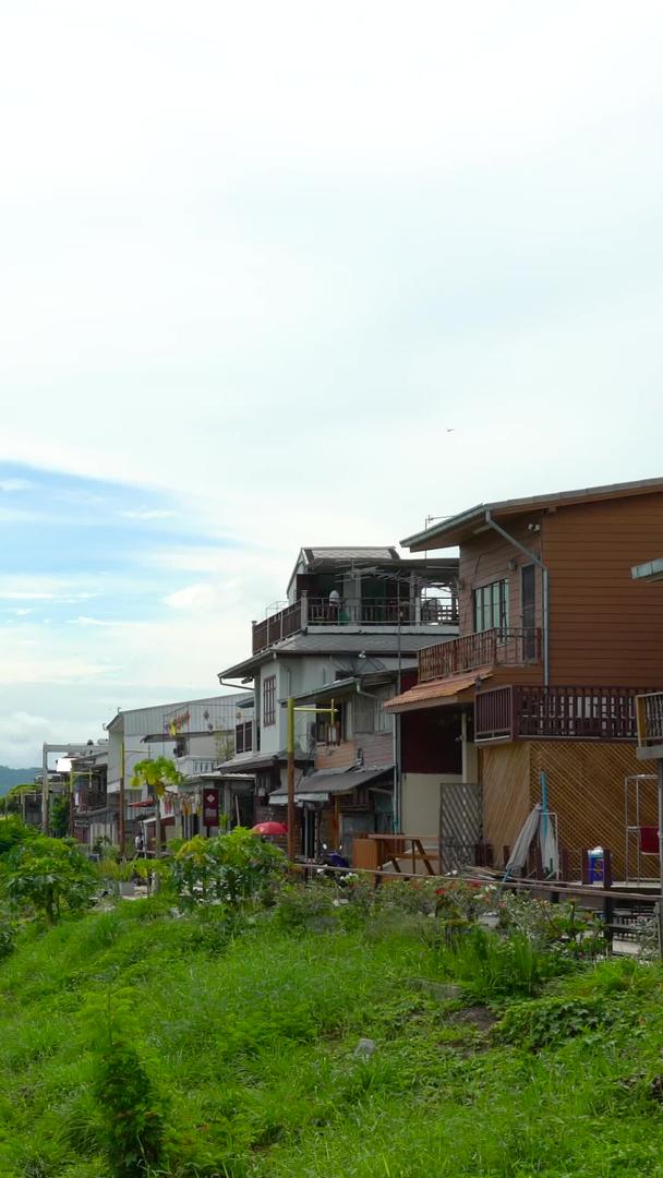 清康老挝边境古镇泰国黎府自然风光延时视频的预览图