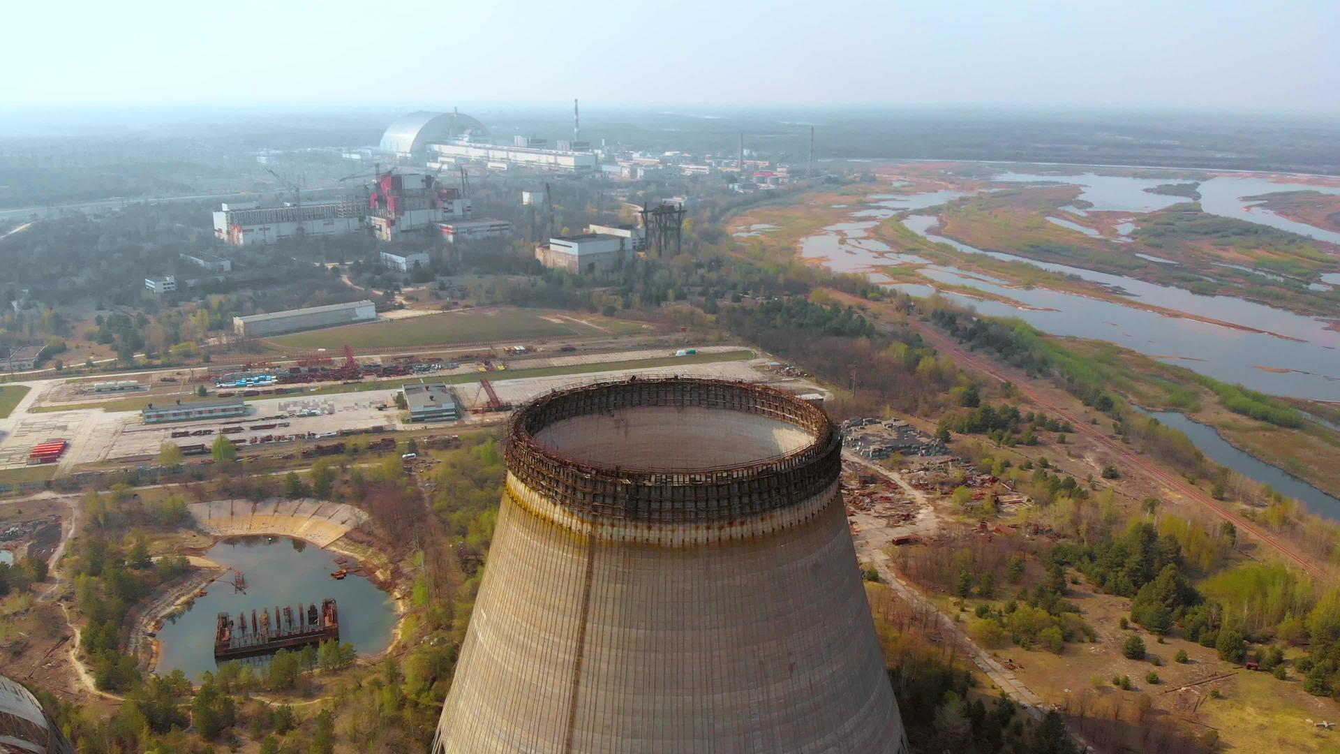 切罗比核电厂视频的预览图