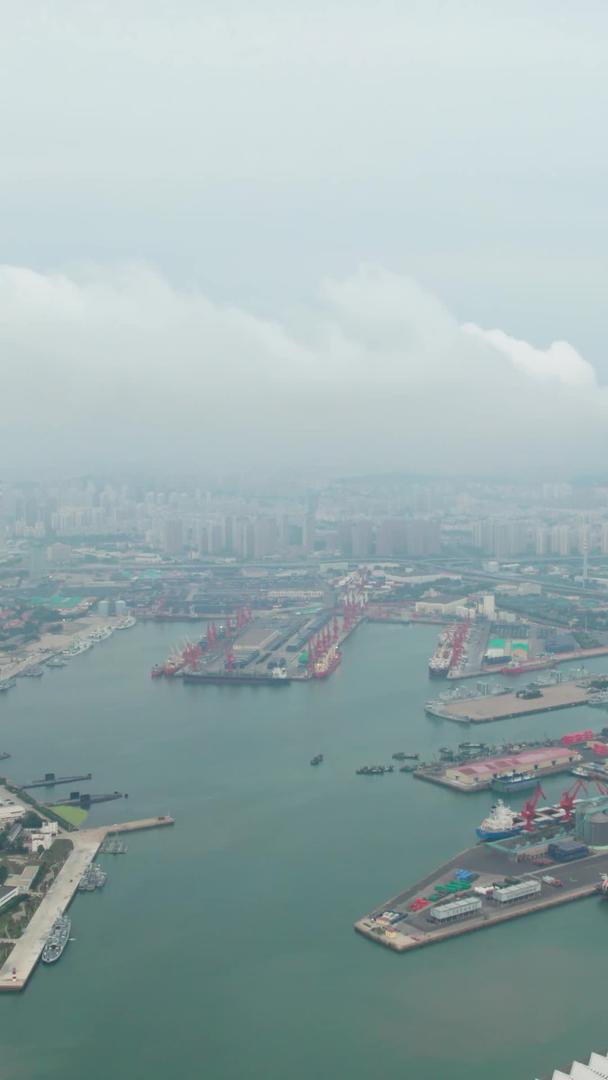 青岛港航拍全景视频的预览图