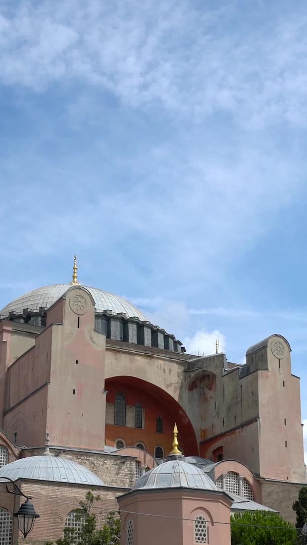 收集土耳其索菲亚大教堂视频的预览图