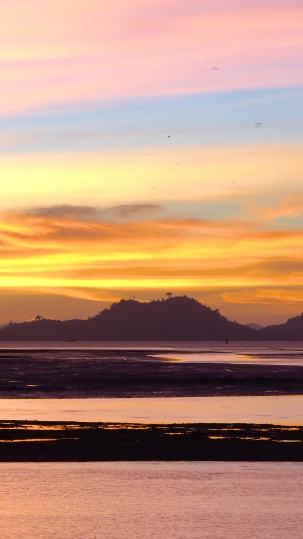 黄昏时分缅甸海滨延迟集合视频的预览图