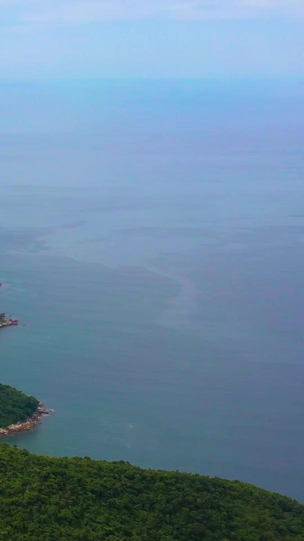 深圳南澳海滨大山林航拍视频的预览图