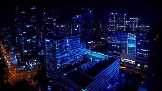 成都腾讯大厦商圈夜景视频的预览图