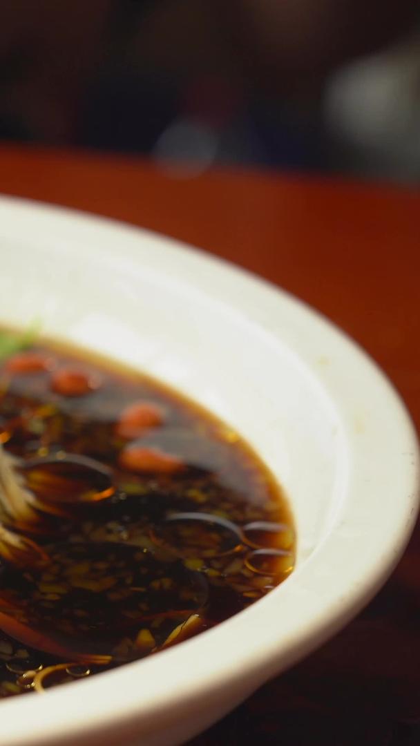 扬州美食干拌豆丝视频的预览图