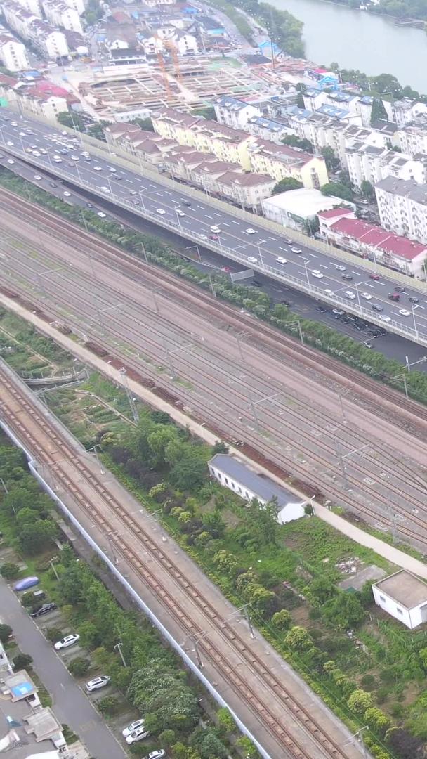 城市铁路高架交通视频的预览图