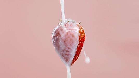 4K牛奶草莓新鲜乳制品饮料水果视频的预览图