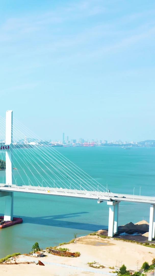 厦漳大桥航拍合集视频的预览图