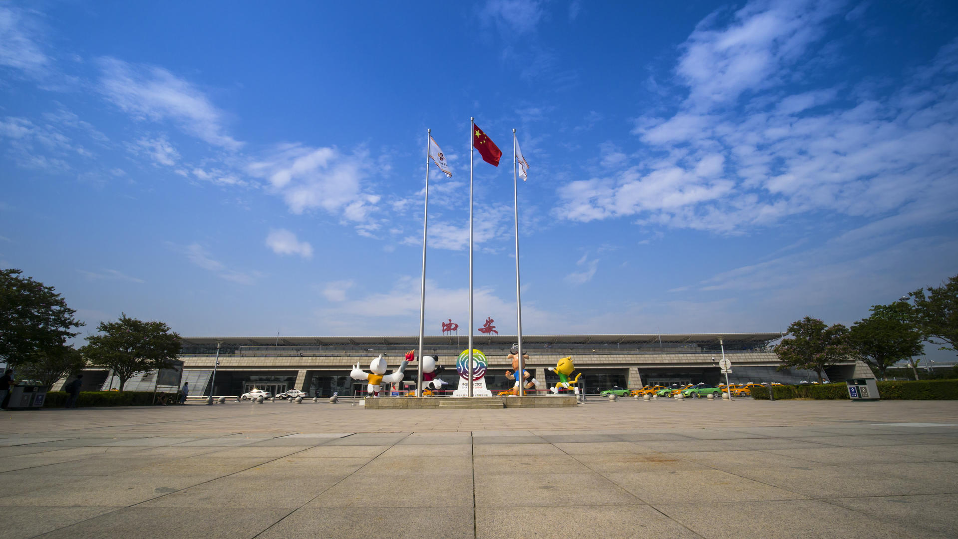 西安咸阳国际机场延时视频的预览图