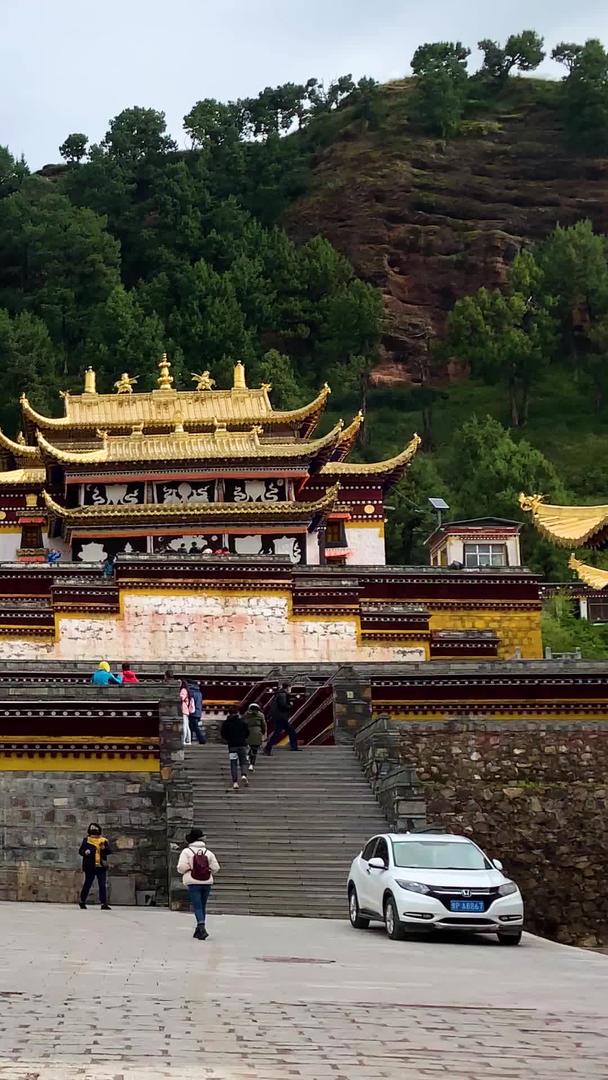 甘南藏族自治州著名景点郎木寺视频集合视频的预览图