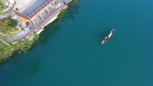 航拍湖南郴州5A景区东江湖渔民自然风光4k素材视频的预览图