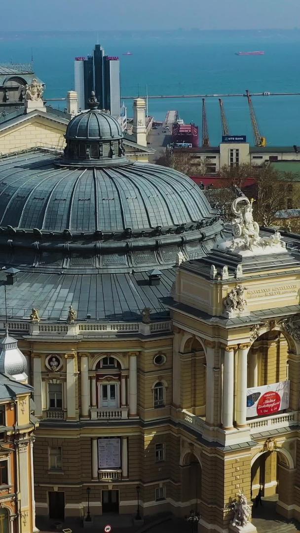 乌克兰敖德萨国家剧院全景视频的预览图