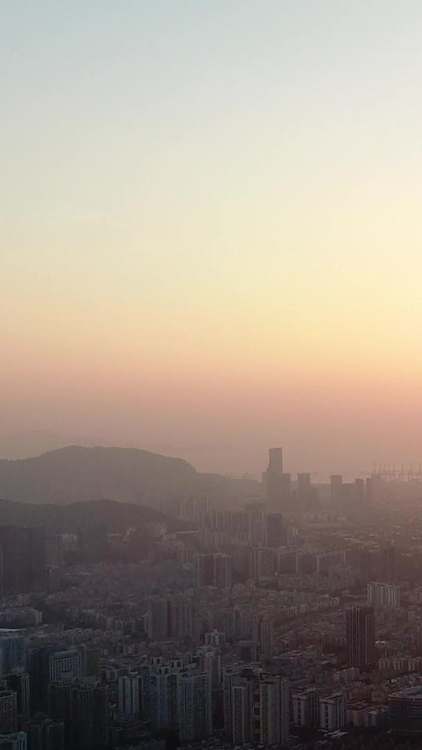 日落美景航拍在深圳南山区视频的预览图