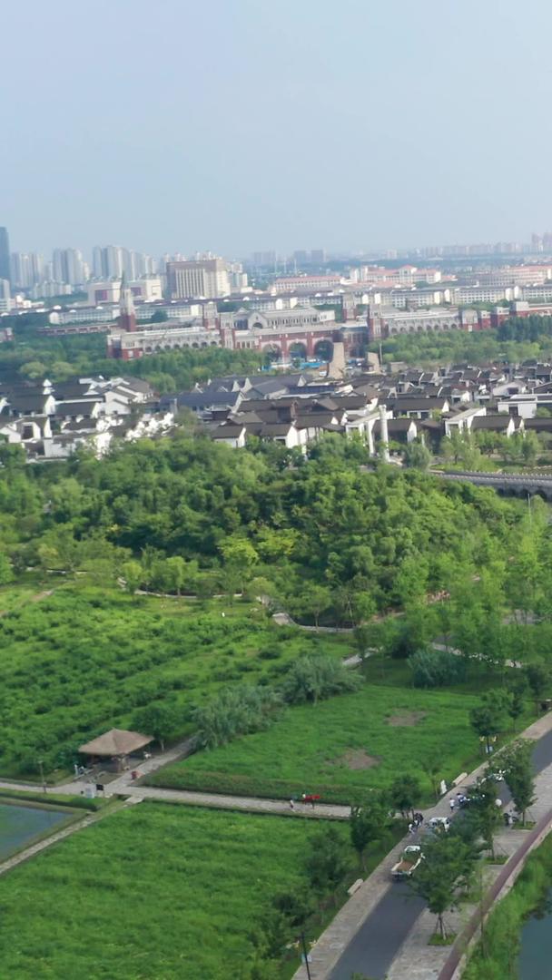 上海松江广富林遗址公园视频的预览图