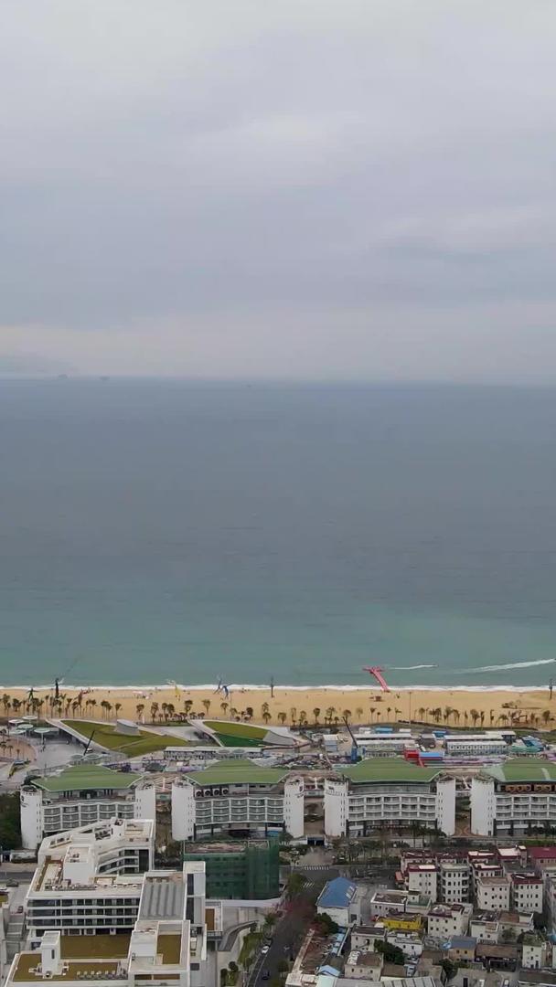 深圳大梅沙滩航拍全景视频的预览图