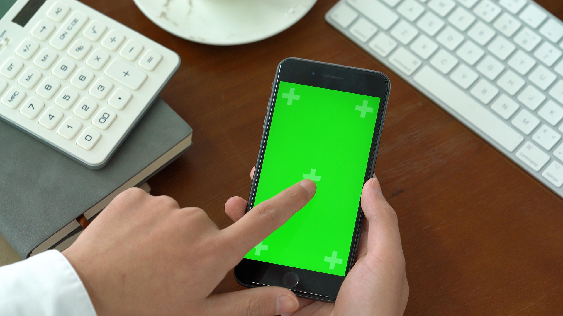 4k绿幕手机点击展示视频抠像视频的预览图