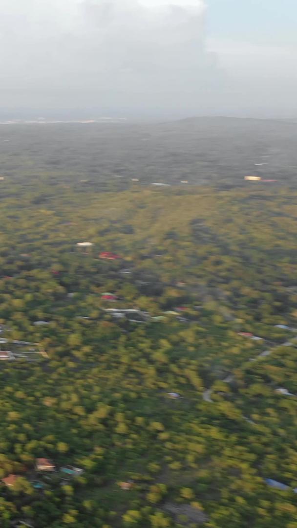 菲律宾海边小镇的自然风光视频的预览图