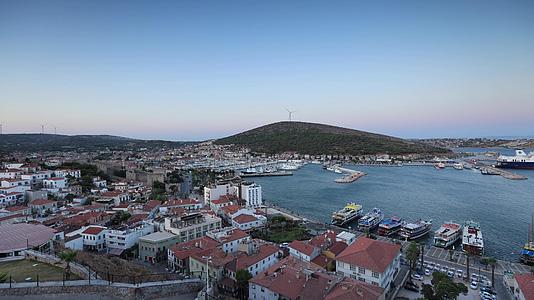 土耳其爱琴海阿拉恰特城市日出延时视频视频的预览图