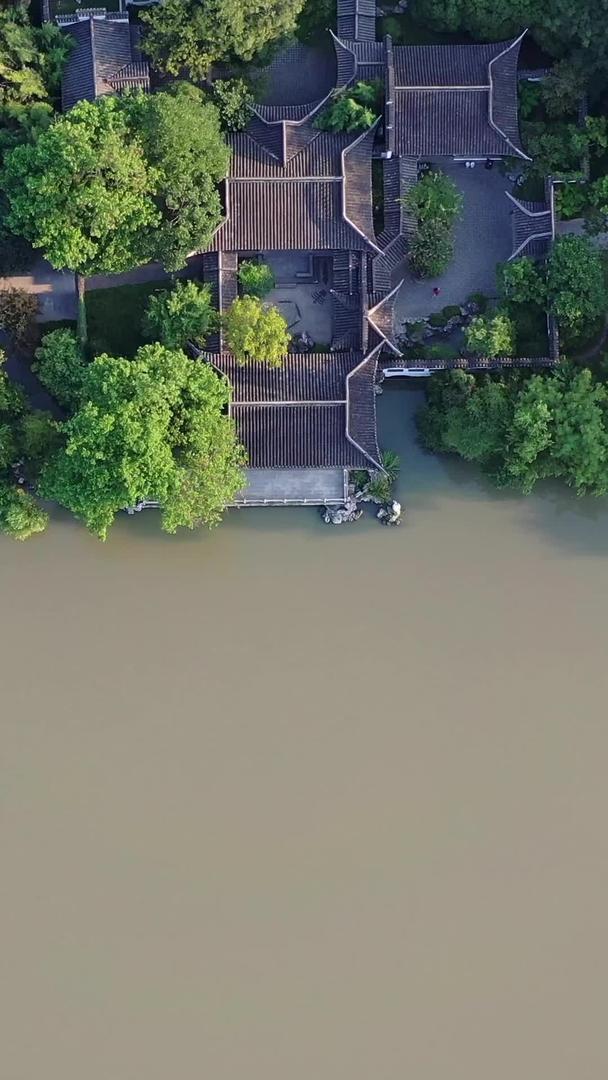 江苏省扬州瘦西湖古建筑群视频的预览图