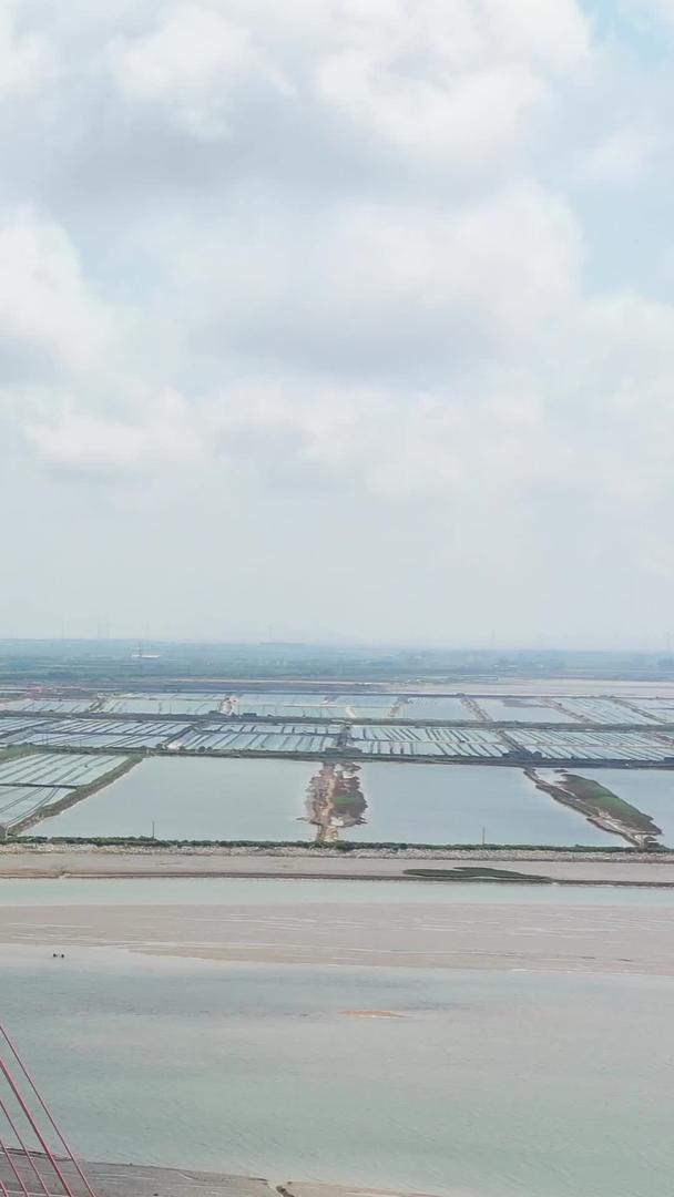 山东威海香水河大桥航拍视频视频的预览图