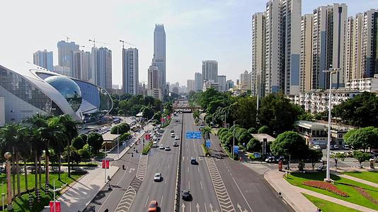 4K航拍广西南宁城市建设民族大道交通大道视频的预览图