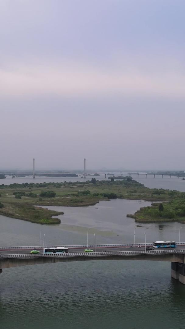 湖北襄阳汉江大桥道路交通材料湖北视频的预览图