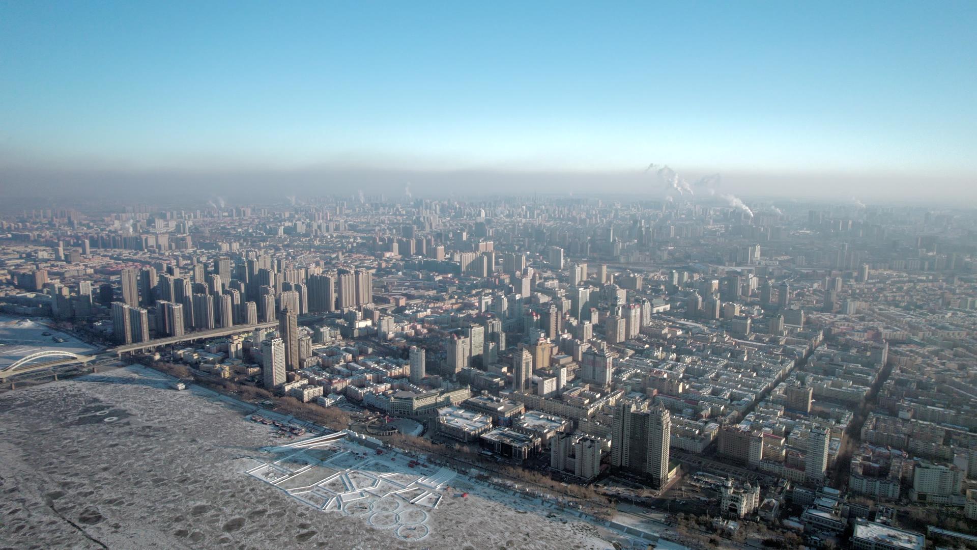 4k黑龙江哈尔滨冬季城市风光视频的预览图
