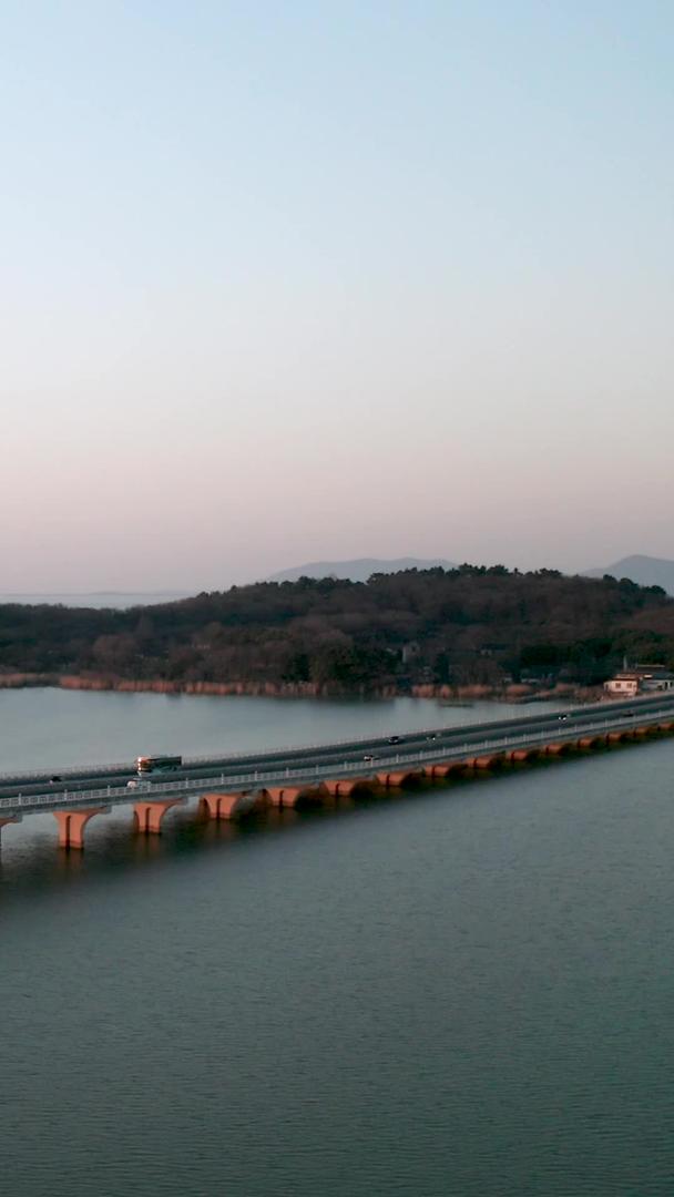 苏州太湖西山大桥航拍视频的预览图